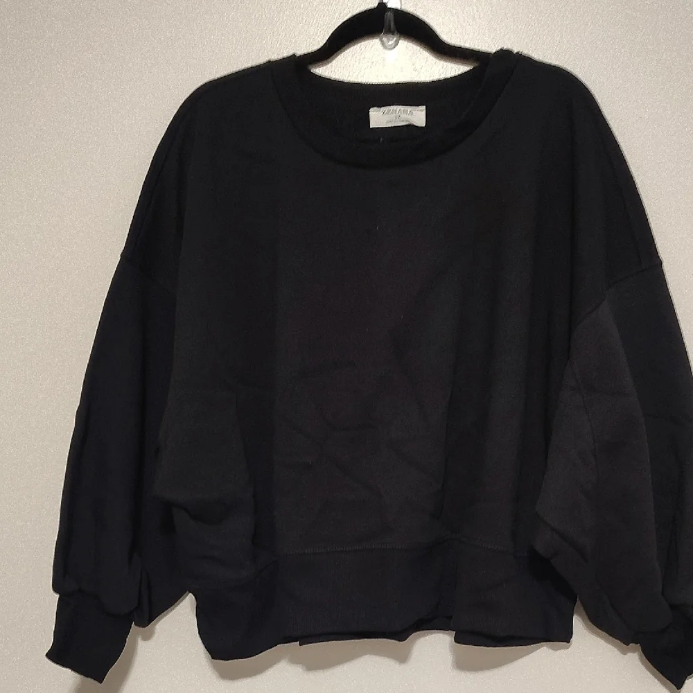 Black Balloon Sleeve Oversized Sweatshirt Cozy Casual Pullover Sizes: S–3X - Picture 3 of 4
